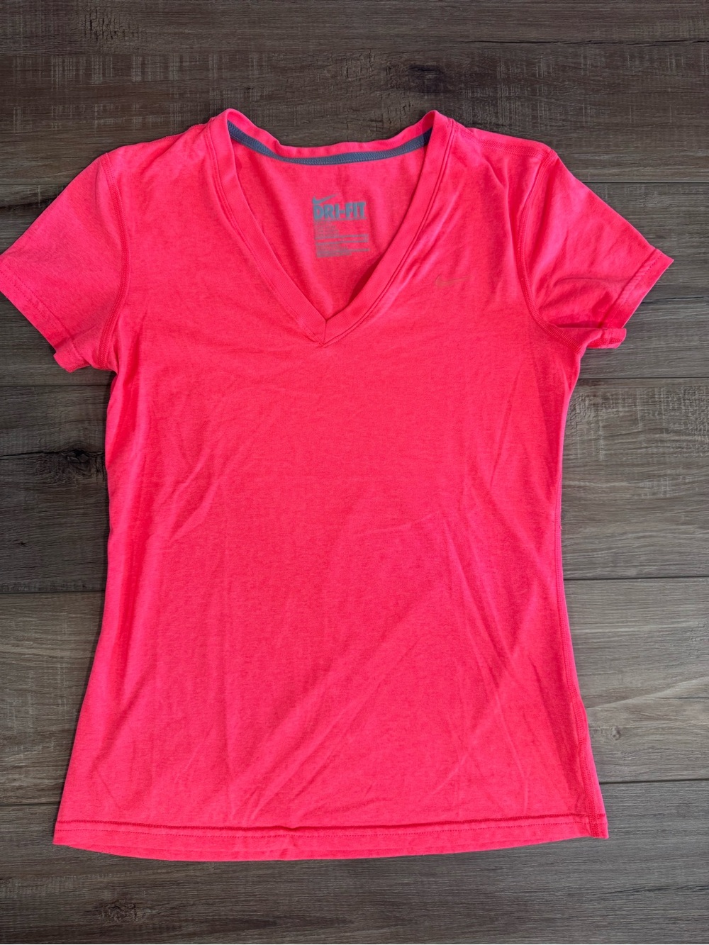 Nike Women's V-Neck Short Sleeve Tee in Bright Pink